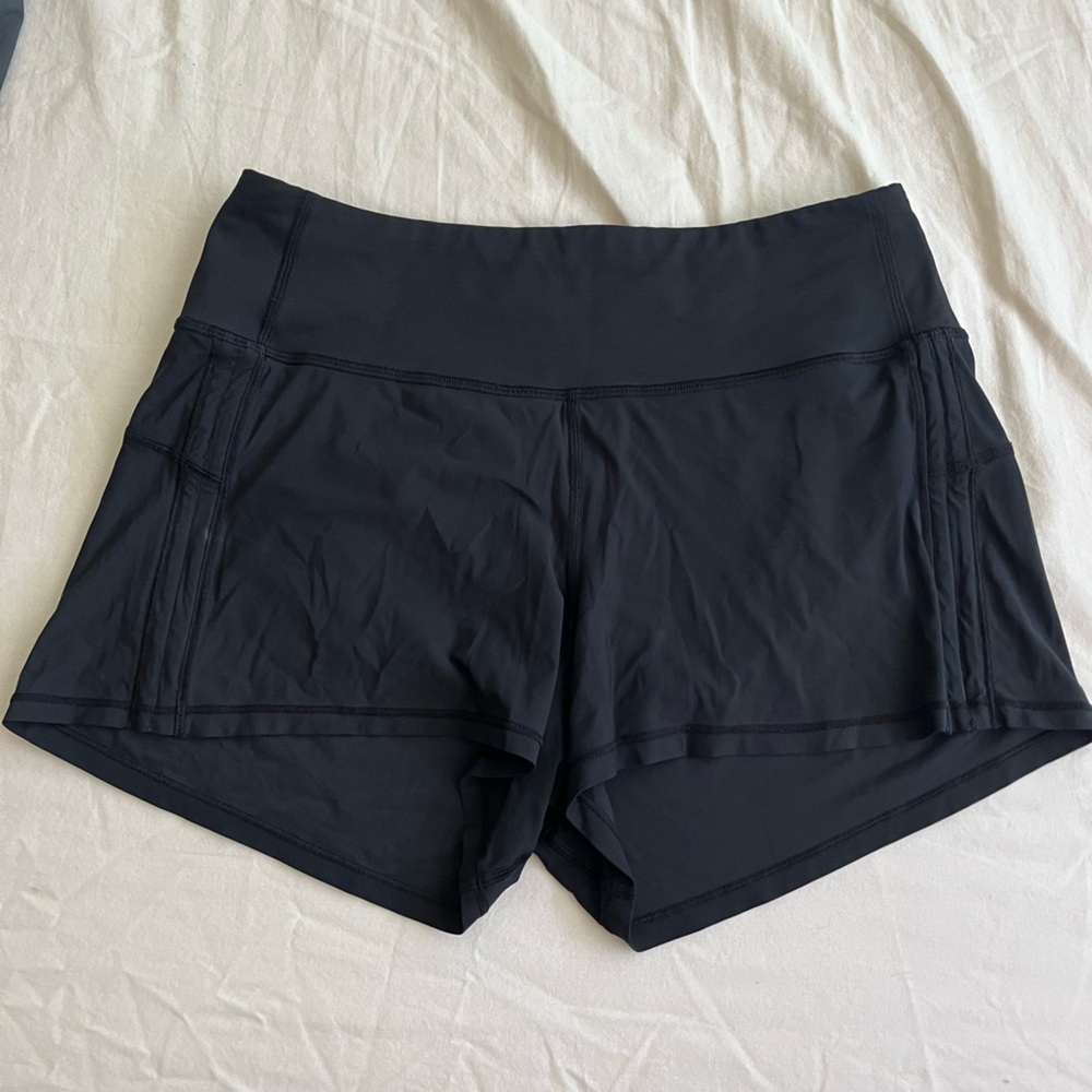 dark grey lululemon shorts